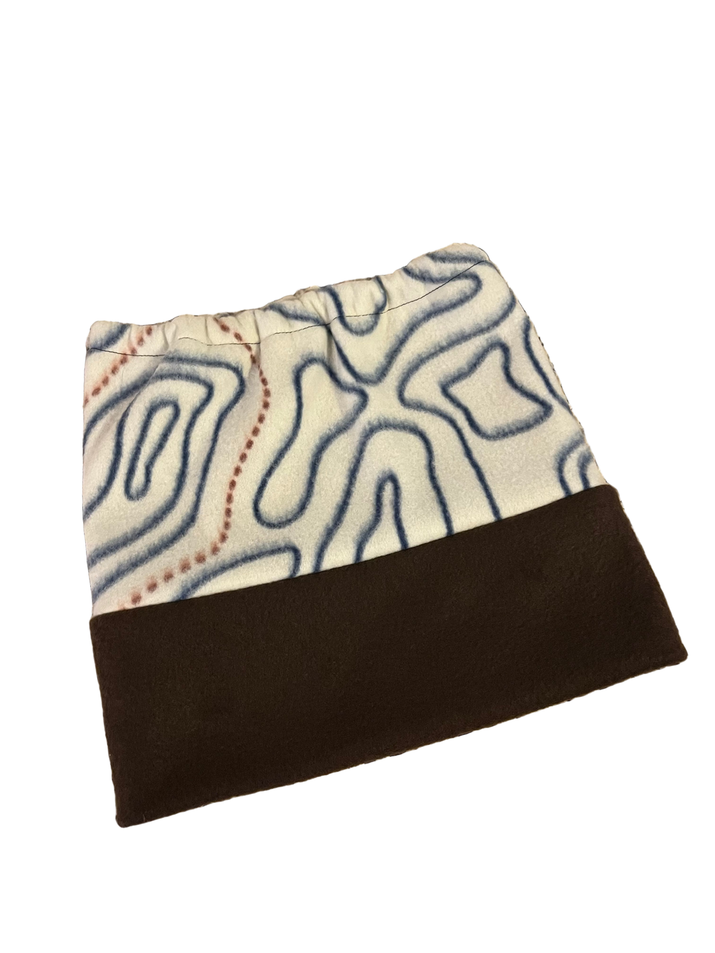 white contour and brown sinch top toque